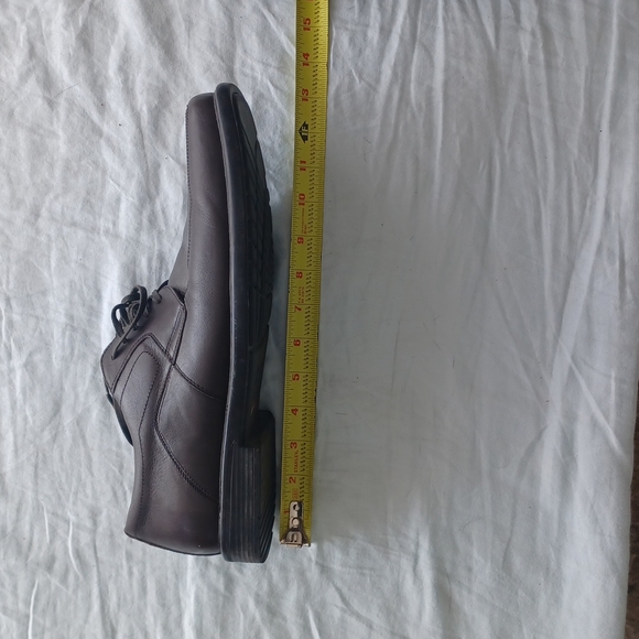 JOHNSTON & MURPHY SHEEPSKIN BROWN DRESS LACE UP SHOE 13M FITS LIKE 12M - Picture 13 of 14